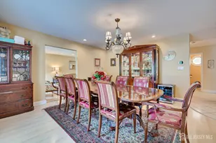 22 Celler Rd, Edison, NJ 08817 - Photo 26
