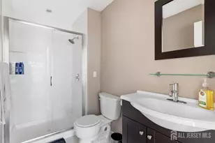 5033 Beech Ct, South Brunswick Township, NJ 08852 - Photo 6