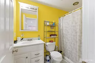 301 Norwood Ave, Old Bridge Township, NJ 08879 - Photo 20