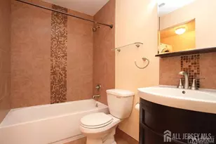 818 Ravens Crest Dr, Plainsboro Township, NJ 08536 - Photo 10