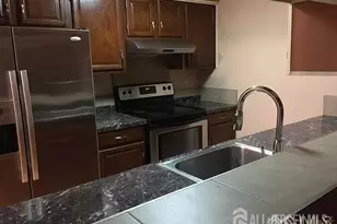 818 Ravens Crest Dr, Plainsboro Township, NJ 08536 - Photo 6