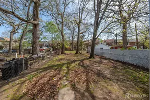 28 Oak Ln, Trenton, NJ 08618 - Photo 22