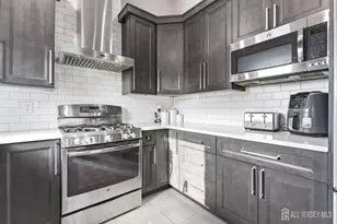 79 George St, Carteret, NJ 07008 - Photo 8