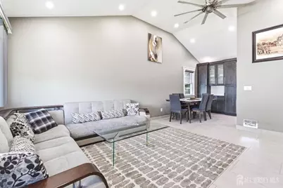 79 George Street, Carteret, NJ 07008 - Photo 4