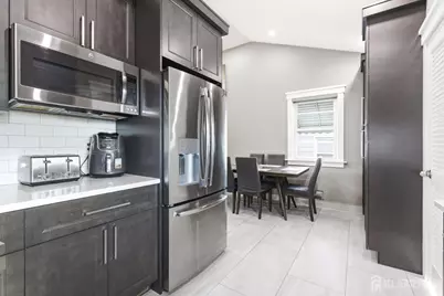 79 George Street, Carteret, NJ 07008 - Photo 10