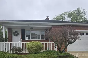 71 Bimini Dr, Berkeley, NJ 08757 - Photo 1