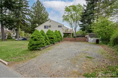 214 Colonia Boulevard, Colonia, NJ 07067 - Photo 34