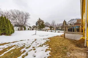 88 Woodbridge Ave, Sewaren, NJ 07077 - Photo 18