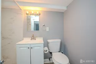 12 Taylor Dr, New Brunswick, NJ 08901 - Photo 30