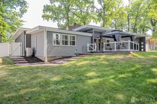 12 Taylor Dr, New Brunswick, NJ 08901 - Photo 4