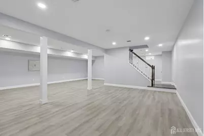 239 Suttons Lane, Edison, NJ 08817 - Photo 26