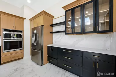 5 Miko Road, Edison, NJ 08817 - Photo 8