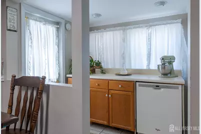 124 Chestnut Street, Bridgewater, NJ 08807 - Photo 10