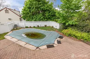 27 Fraley Dr, Franklin Township, NJ 08873 - Photo 44