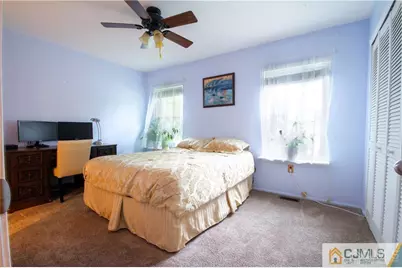 123 Pear Tree Lane, Franklin Township, NJ 08823 - Photo 10