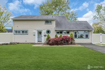 47 Southwood Drive, Old Bridge Township, NJ 08857 - Photo 2