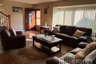 58 Probasco Rd Rd, East Windsor Township, NJ 08520 - Photo 2