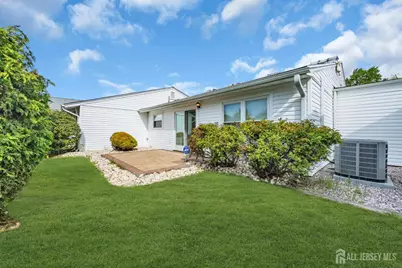 81-B Banyan Plaza, Monroe Township, NJ 08831 - Photo 22