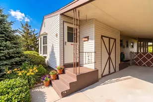 94 Boulevard W, Old Bridge Township, NJ 07735 - Photo 2