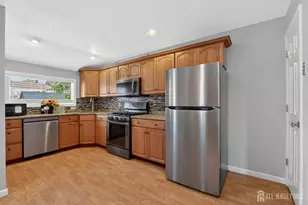 [Address not provided], Woodbridge Township, NJ 07095 - Photo 10