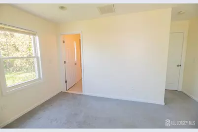 33 Cliffwood Way, Old Bridge Township, NJ 08879 - Photo 10