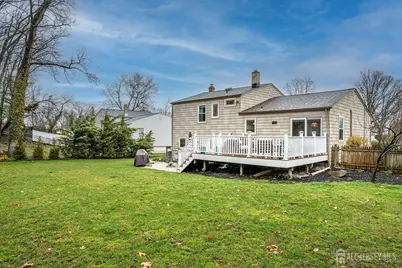 8 Adelphi Court, Edison, NJ 08837 - Photo 32