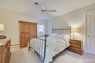 8 Adelphi Ct, Edison, NJ 08837 - Photo 20
