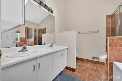 13 Diaz Court, Franklin Township, NJ 08823 - Photo 14