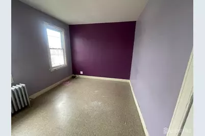 385 Washington Street, Perth Amboy, NJ 08861 - Photo 8