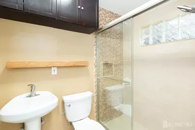 67 Thomas Place, Edison, NJ 08837 - Photo 18