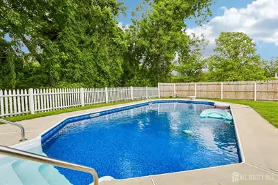 13 Spruce Avenue, Bordentown Twp, NJ 08505 - Photo 10