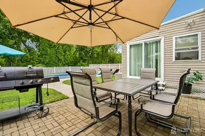 13 Spruce Avenue, Bordentown Twp, NJ 08505 - Photo 4