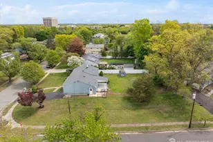91 Seymour Terrace, Piscataway Township, NJ 08854 - Photo 44
