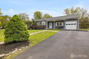 91 Seymour Terrace, Piscataway Township, NJ 08854 - Photo 2
