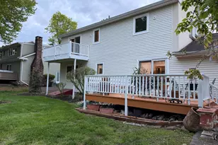 688 Grove Ave, Edison, NJ 08820 - Photo 4