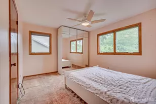 688 Grove Ave, Edison, NJ 08820 - Photo 22