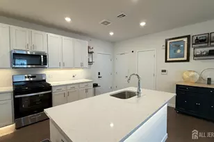 542 Lorhan Dr, Piscataway Township, NJ 08854 - Photo 12