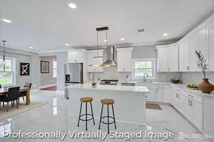 22 Mary Ellen Dr, Edison, NJ 08820 - Photo 10