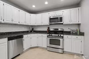 38 Edward Dr, Franklin Township, NJ 08823 - Photo 6