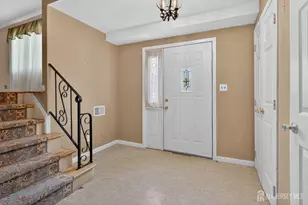 24 Moryan Rd, Edison, NJ 08817 - Photo 2