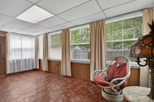 24 Moryan Rd, Edison, NJ 08817 - Photo 18