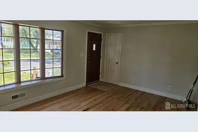 15 N Pennington Road N, New Brunswick, NJ 08901 - Photo 4