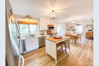 608 E Hendricks Boulevard E, South Plainfield, NJ 07080 - Photo 6
