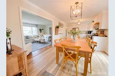 608 E Hendricks Boulevard E, South Plainfield, NJ 07080 - Photo 10