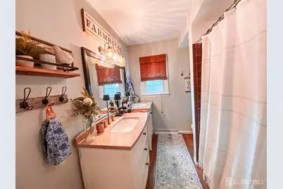 608 E Hendricks Boulevard E, South Plainfield, NJ 07080 - Photo 20