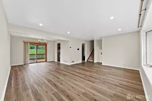 21 Starlit Dr, Middlesex, NJ 08846 - Photo 6
