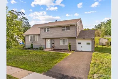 21 Starlit Drive, Middlesex, NJ 08846 - Photo 1