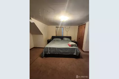 215 Summit Avenue, Fords, NJ 08863 - Photo 10