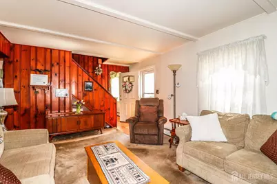 215 Loring Avenue, Edison, NJ 08817 - Photo 6
