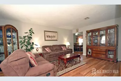 475 Rockport Way #A, Monroe Township, NJ 08831 - Photo 4